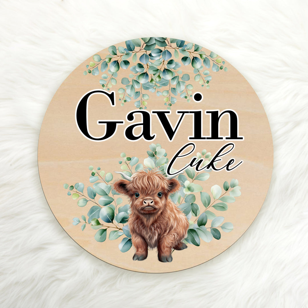 Highland Cow  Custom Name Wood Round Easy Basic Creations